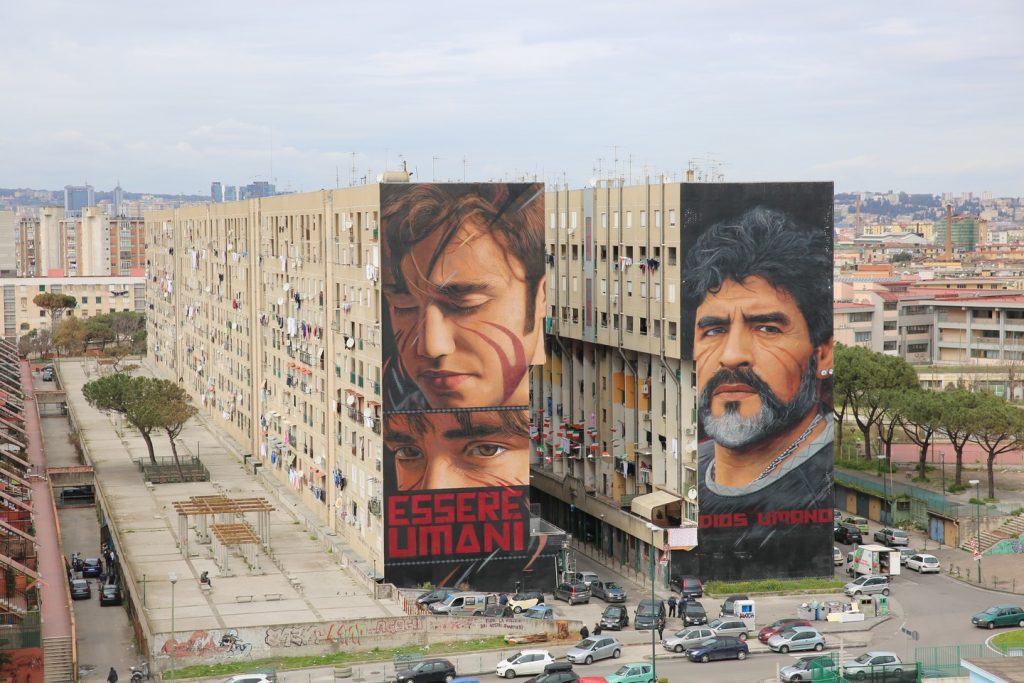 I messaggi nascosti nei murales di Jorit (Niccolo' e Maradona)